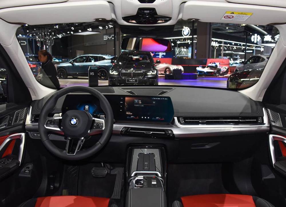 1400x0_1_q95_autohomecar__ChxkjmQ_VoqAPkduAB_lf2I8xn0770