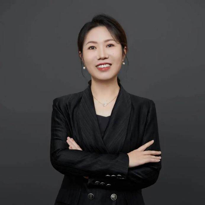 穿黑色衣服的人

AI 生成的内容可能不正确。